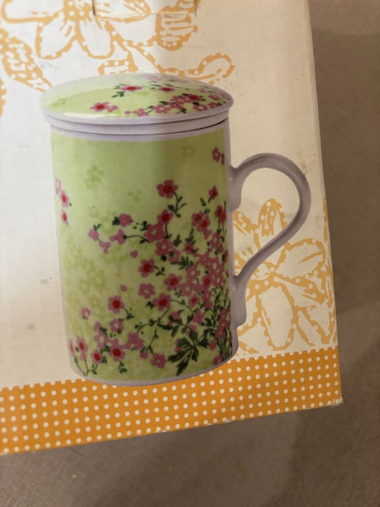 Фарфоровая чашка с фильтром