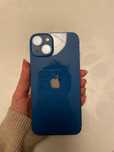 Iphone 13 albastru