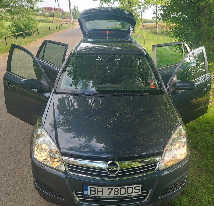 Vand Opel Astra 2008 benzina