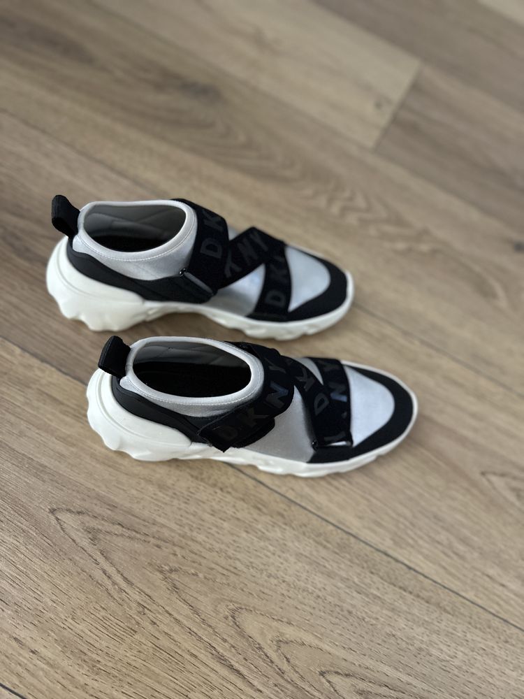 Adidas Sneackers DKNY