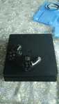 Ps4 slim cu o maneta+8 jocuri