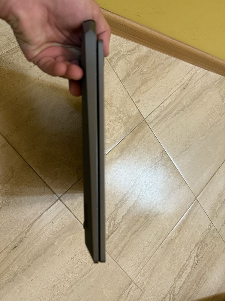 Lenovo LOQ 15ARP9
