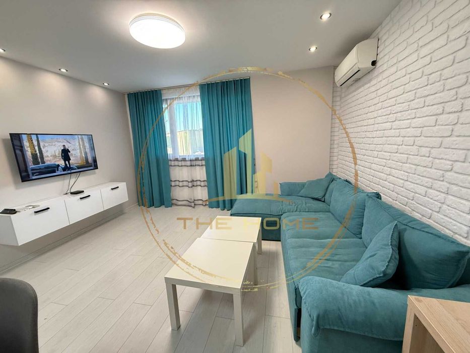 Дава се под наем Двустаен апартамент в Варна, Възраждане 2 - 70 кв.м за 400 € - Снимка #1