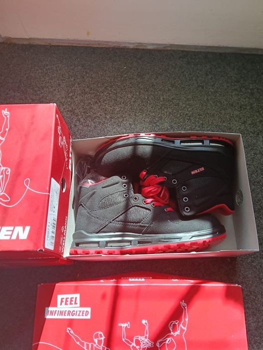 Bocanci noi , perne de aer