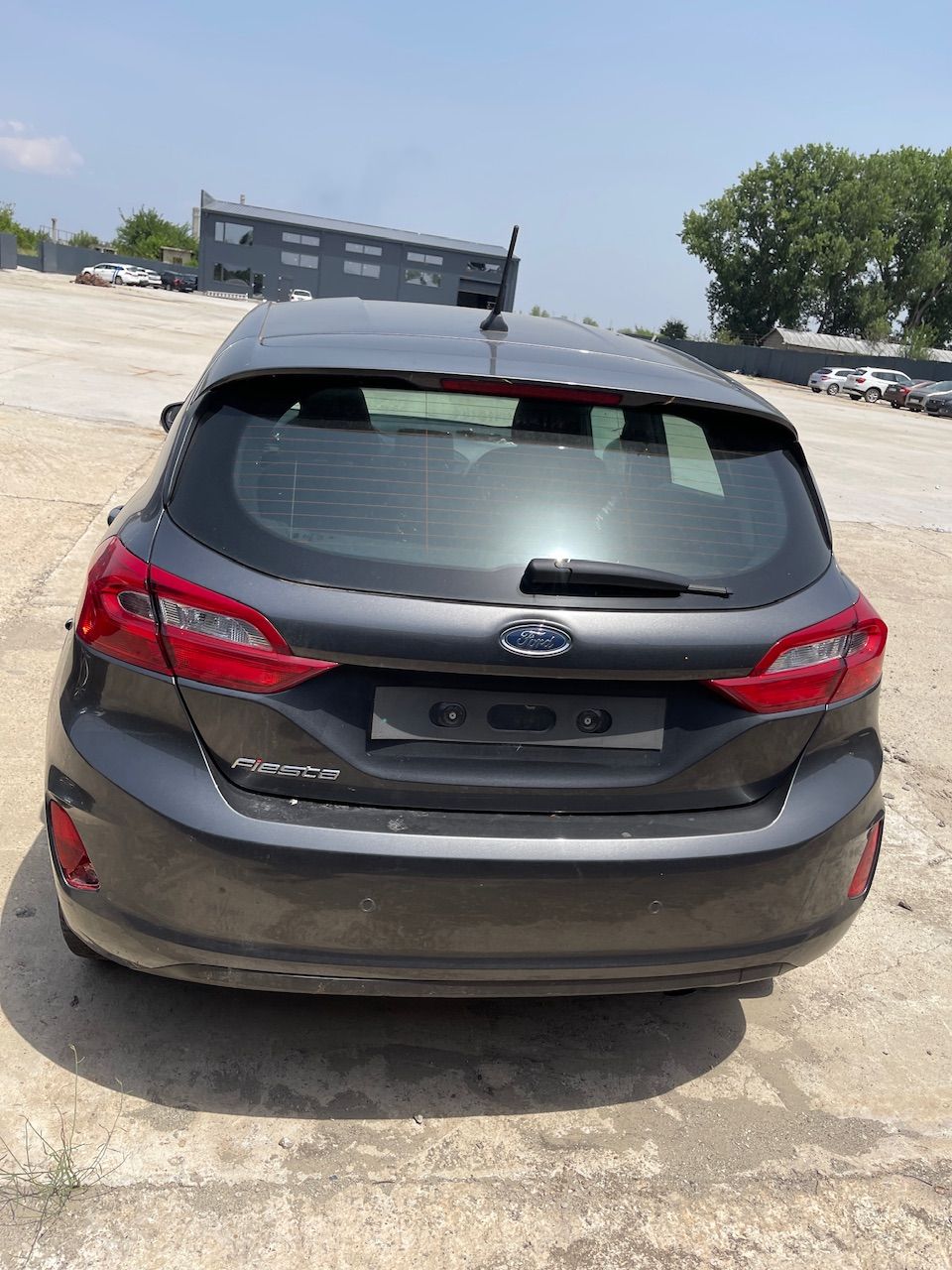 Dezmembrez Ford Fiesta 2018 Hatchback Gri