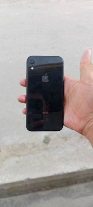Iphone xr 64 aybi feys ishlamedi qogani idel