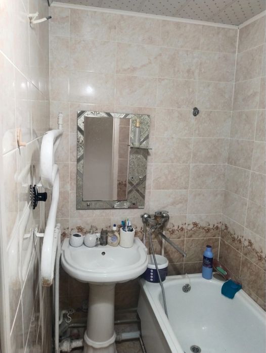 Продаеться  квартира мкр 18