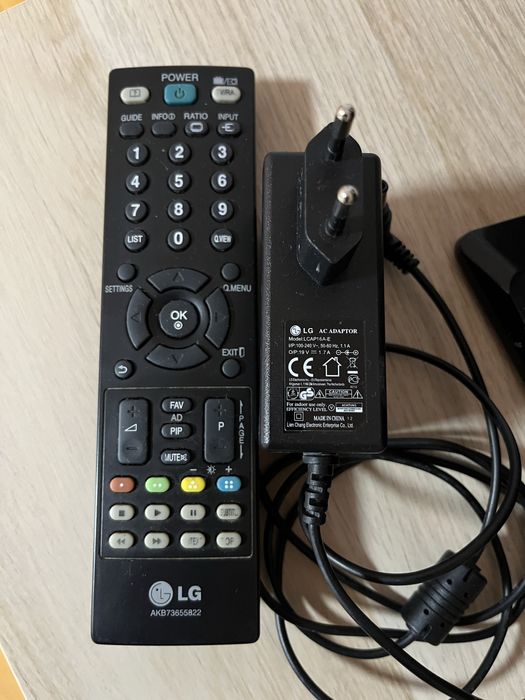 Телевизор/монитор LG 22” модел M2252D