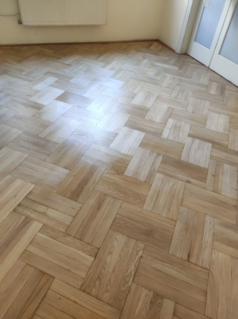 Rașchetare ,  recondiționare, montaj parchet