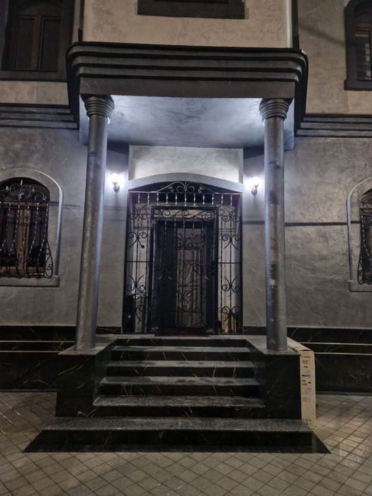 Срочно сдается Яккасарайский р-н шикарный больщой дом Hi Tich