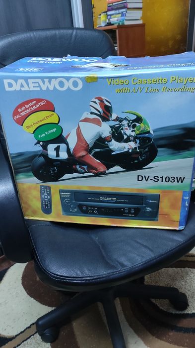 Daewoo. Video cassette Player