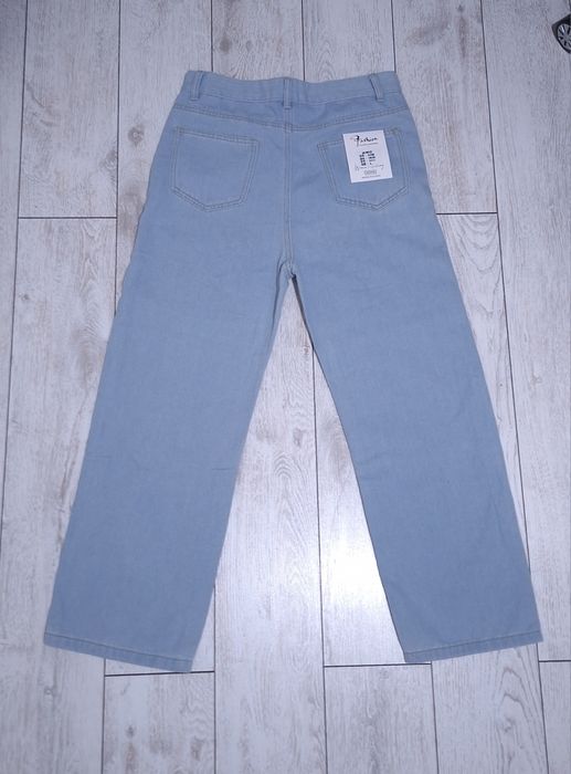 Стильные  джинсы