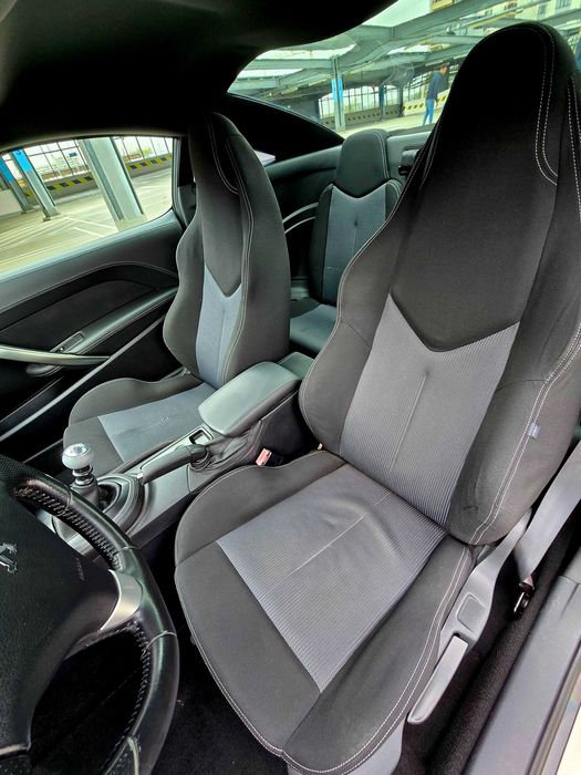 Peugeot RCZ 2.0 HDI 163cai Euro5 2011 RATE FIXE fara avans Buyback