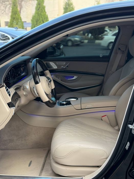 Mercedes Benz W222 s560