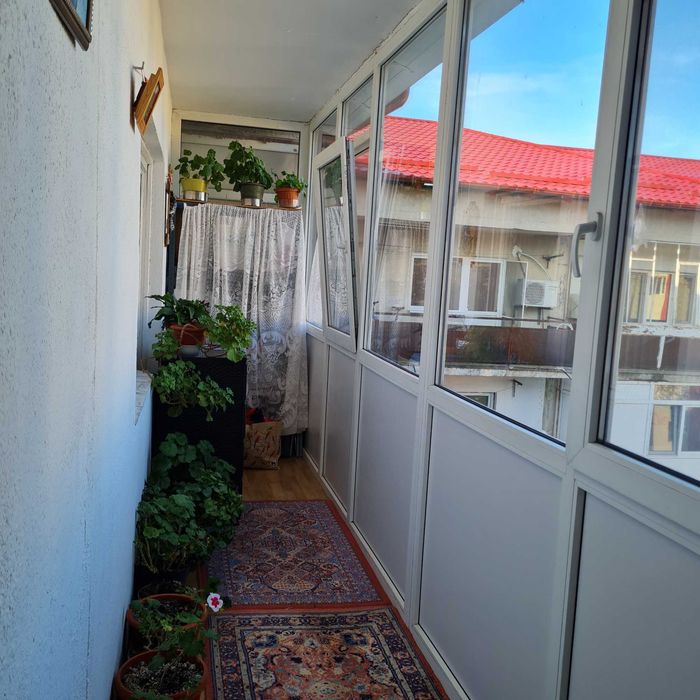 Vand apartament 3 camere, Județul Argeș,  oraș Topoloveni