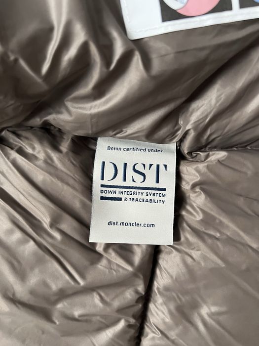 Geaca M.o.nc.l.e r  Maya