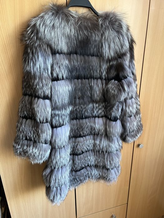 Дълго палто от 100 % естествен косъм