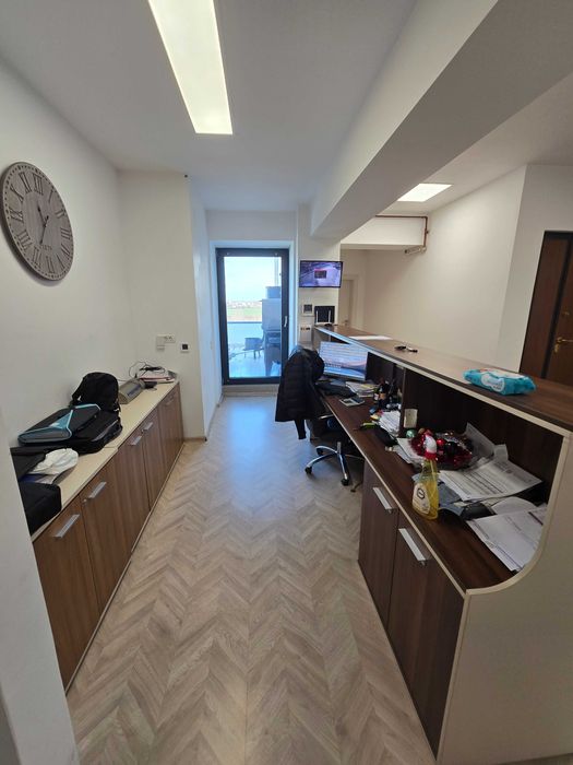Inchiriez birou penthouse,et.6 Constanta,Bdul Aurel Vlaicu,zona Mava