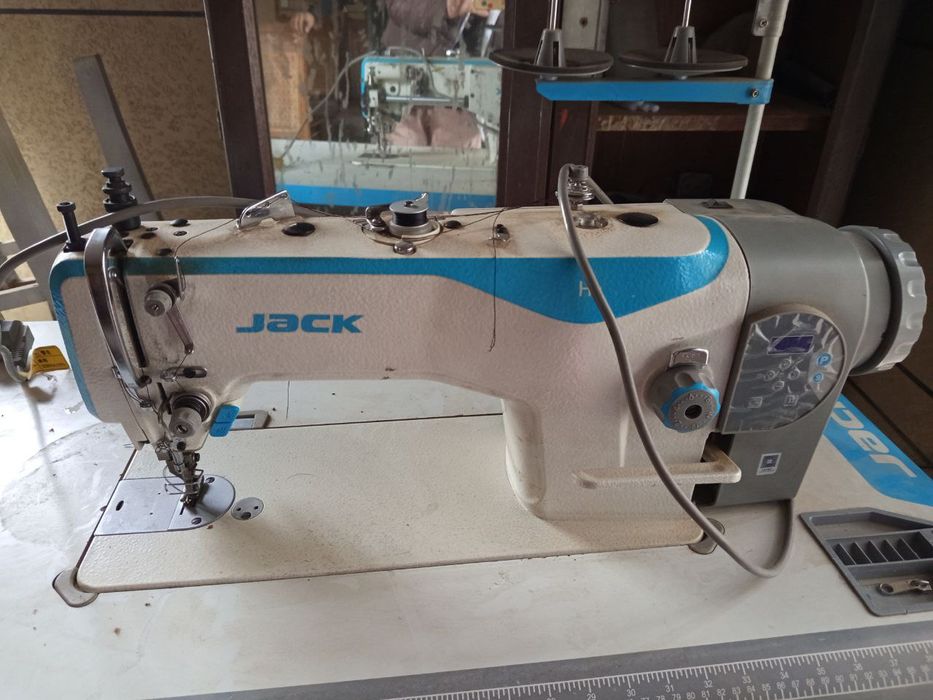 срочно продам машинку