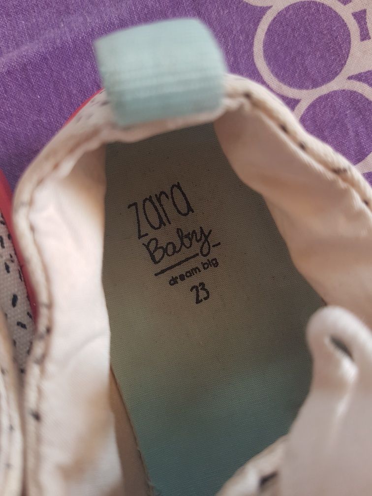 Обувки от плат 23н Zara