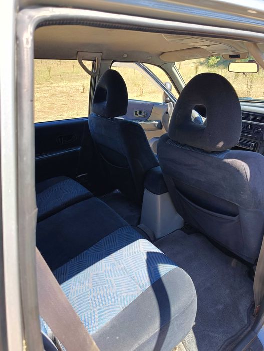 Джип Mitsubishi pajero sport