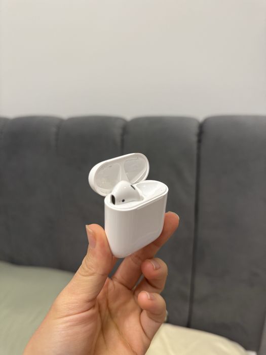 Airpods Оригинал б/у