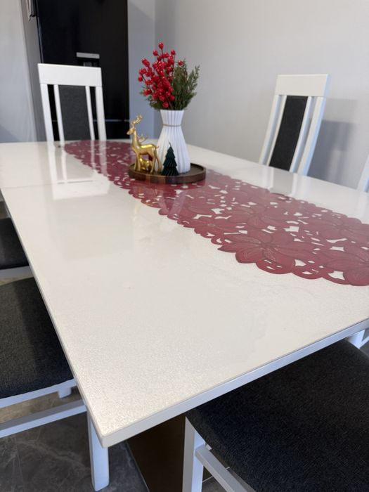 Masa living bucatarie