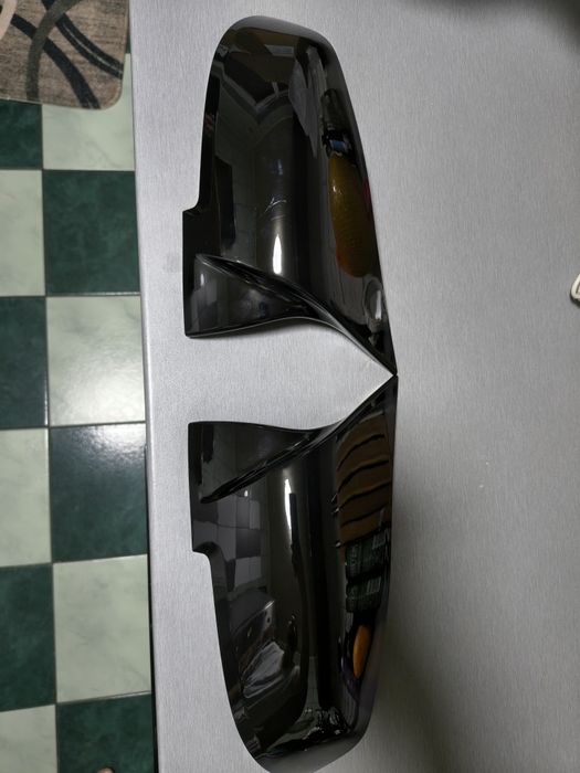 Capace oglinda Batman pentru BMW