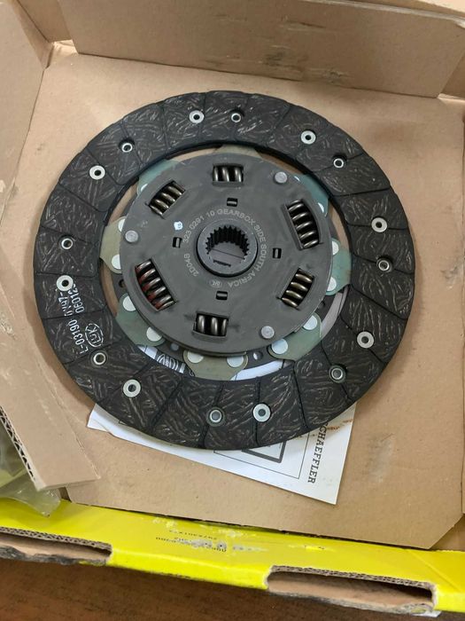 Vand kit de ambreaj subaru luk  complet 623 3049 60