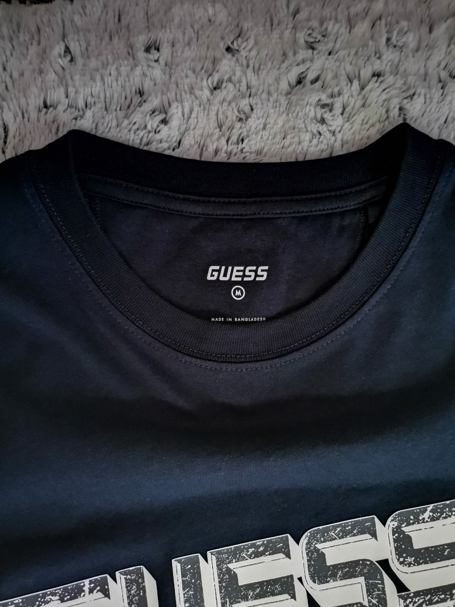 Оригинална тениска Guess
