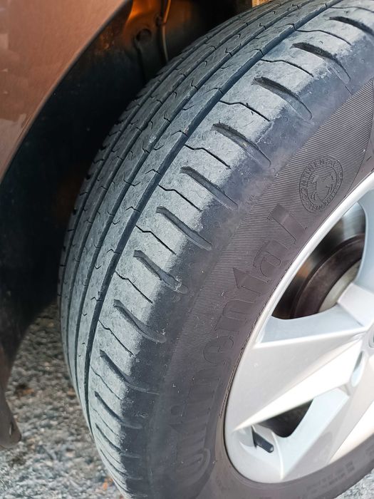 4 бр летни гуми 205/55/16 Continental EcoContact 5