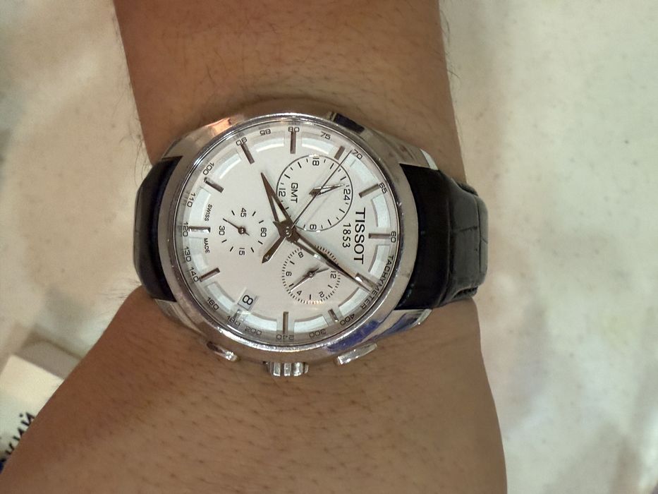 Часы Tissot 1853