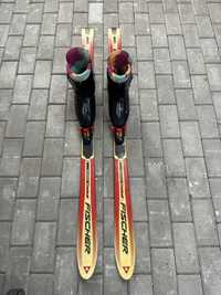 Schiuri Fischer 135cm si clapari, Ski