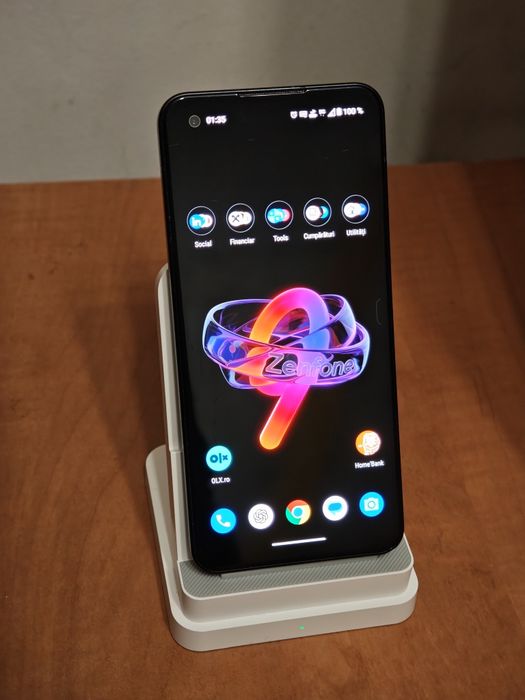 Asus ZenFone 9 – compact, foarte rapid, Snapdragon 8+ Gen 1