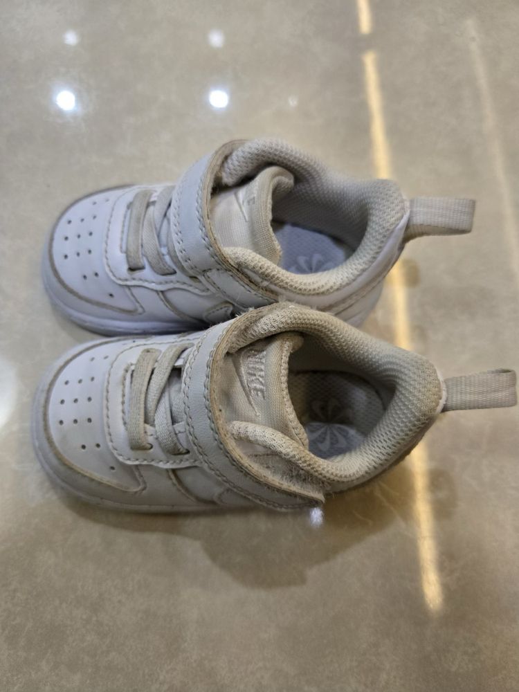 Бебешки обукви Nike air force 1