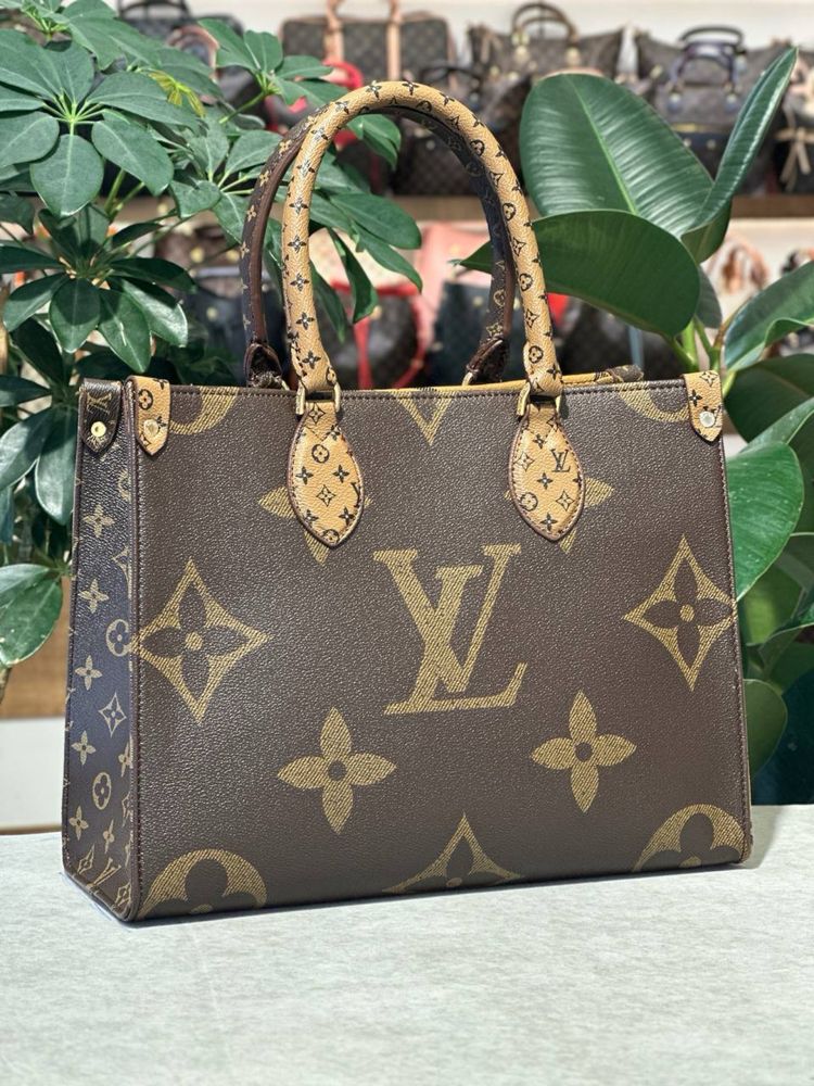 Geanta Louis Vuitton Noua !!! Dimensiuni 33/27 !!!