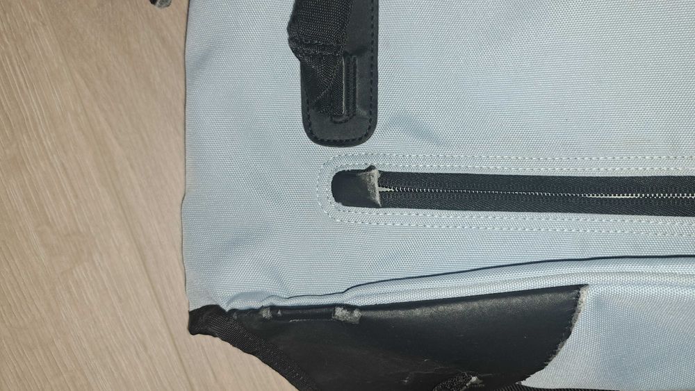 Чанта NIKE  синя,голяма, подходяща за училище и спорт!