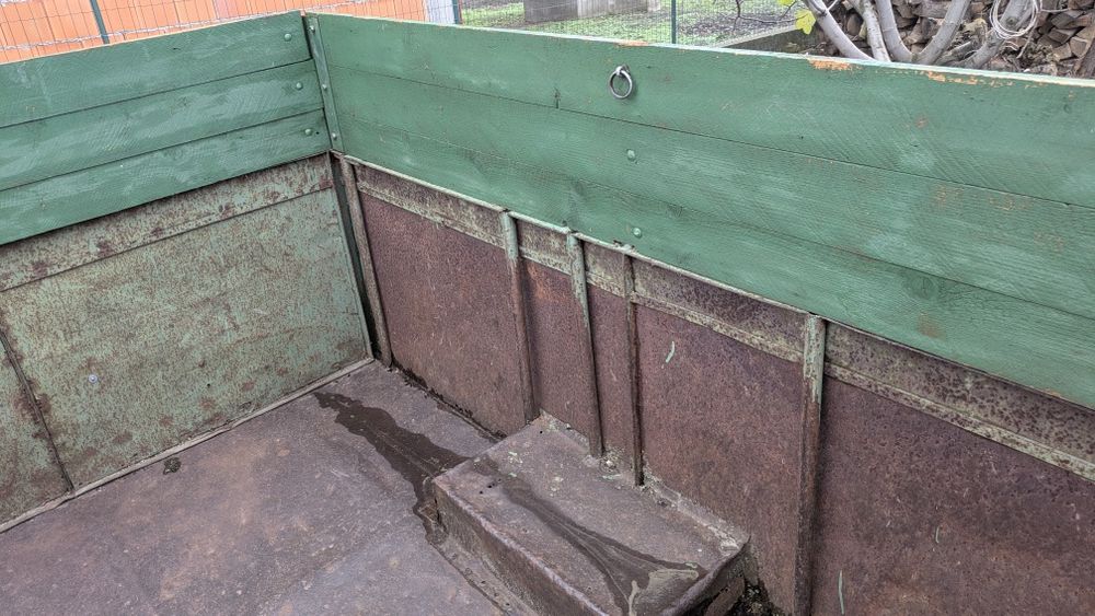 Remorcă agricolă 2,5 tone,1000 euro .