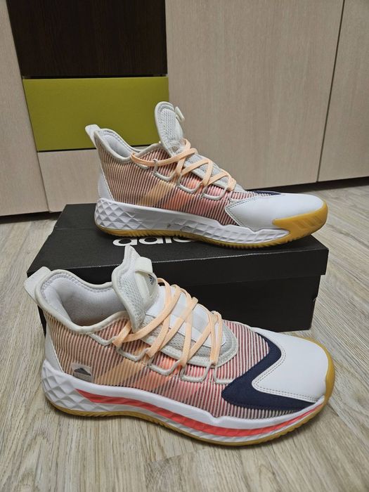 Маратонки Adidas