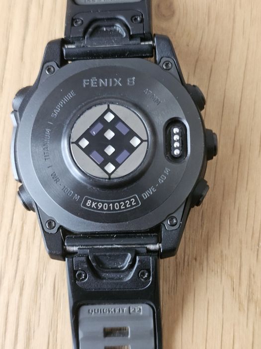 Garmin fēnix® 8 Sapphire AMOLED 47 mm – Titan DLC Gri,