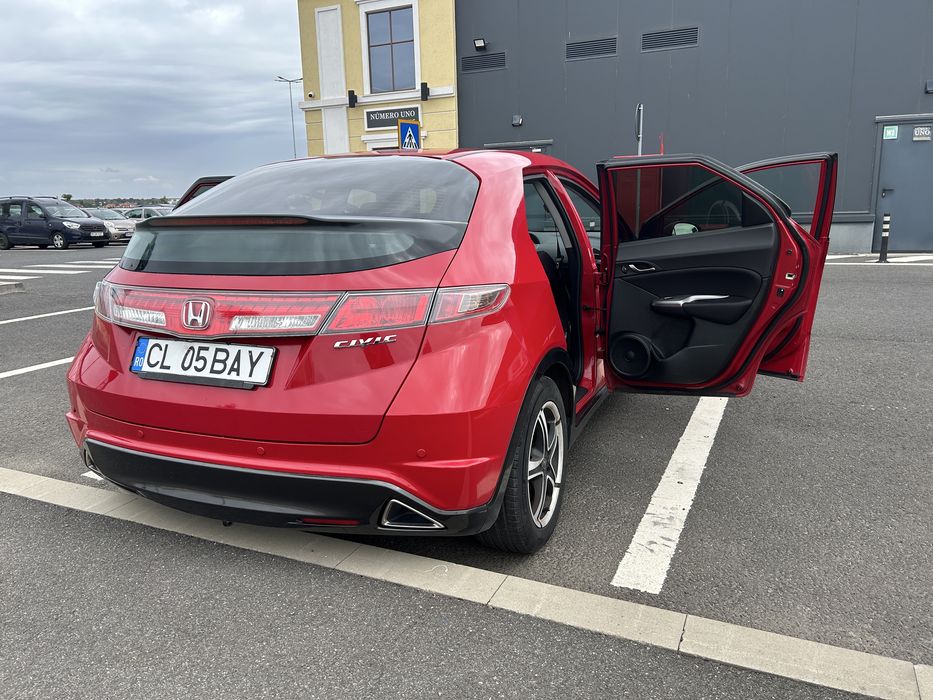 Honda Civic 1.4 i-VTEC – motor aspirat, 6 trepte, 2010
