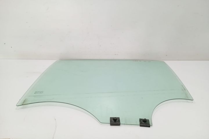 Geam  stanga spate Dacia Logan a 2-a generatie (facelift) seria