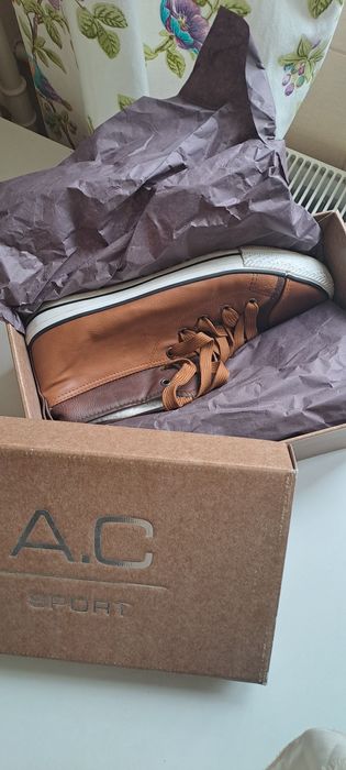 Ghete unisex mărimea 42,5