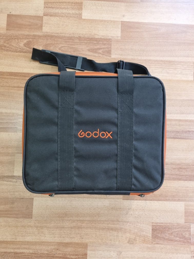 Светкавица Godox Witstro AD600PRO
