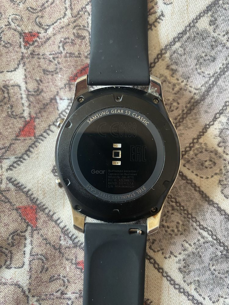 Часы Gear s3 classic