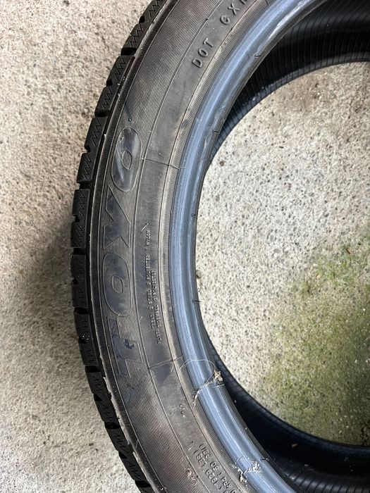 Toyo snowprox s954.  245/45/20 dot22