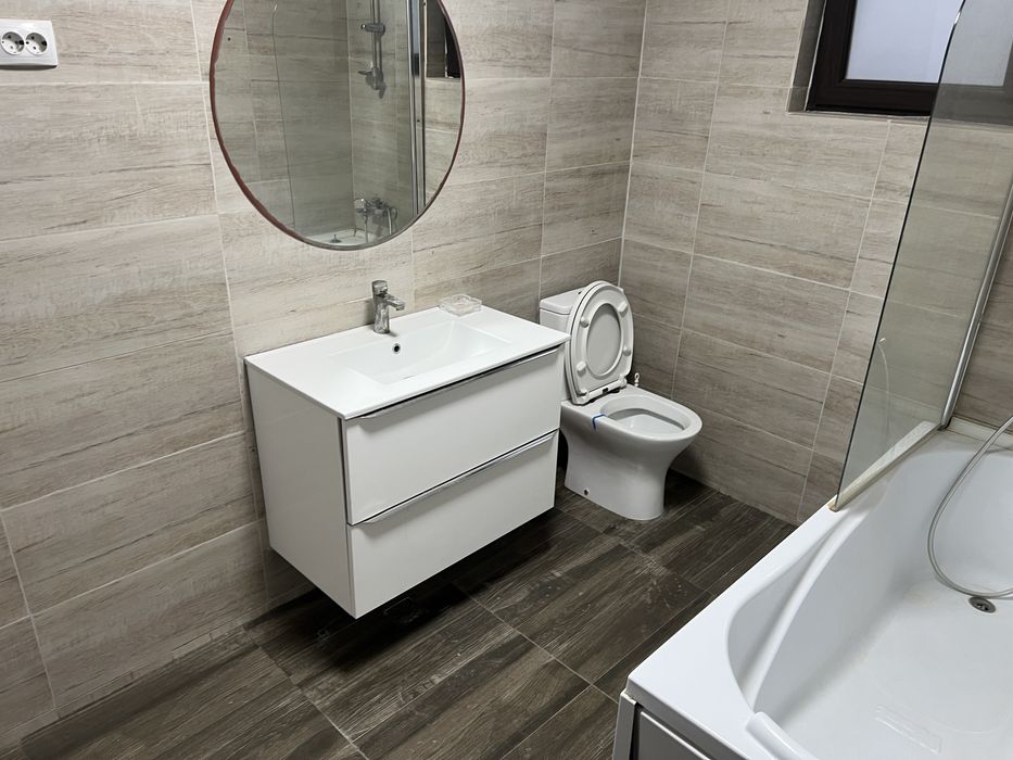 Inchiriez casa in regim hotelier