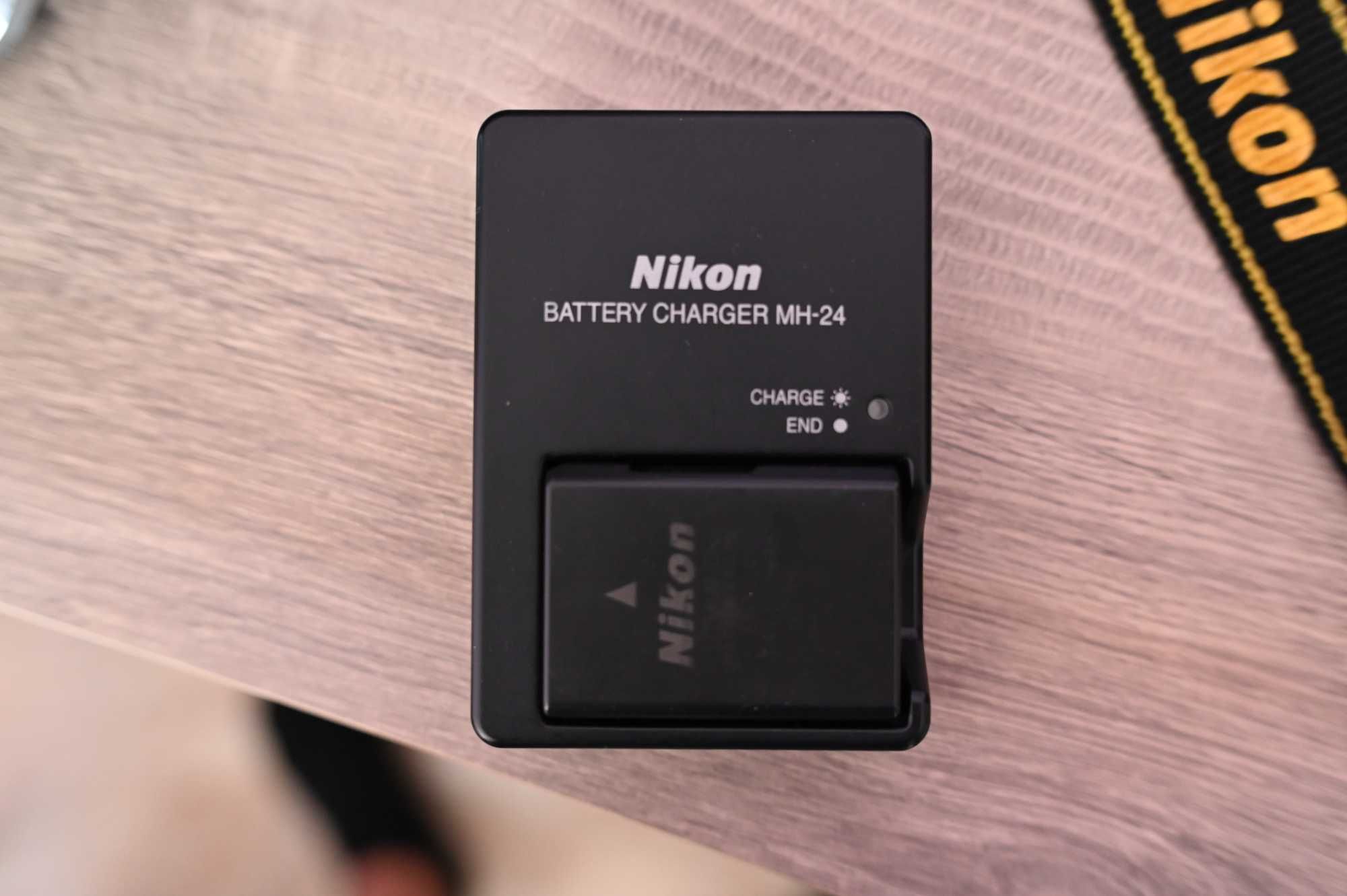 Nikon D3200 със обективи
