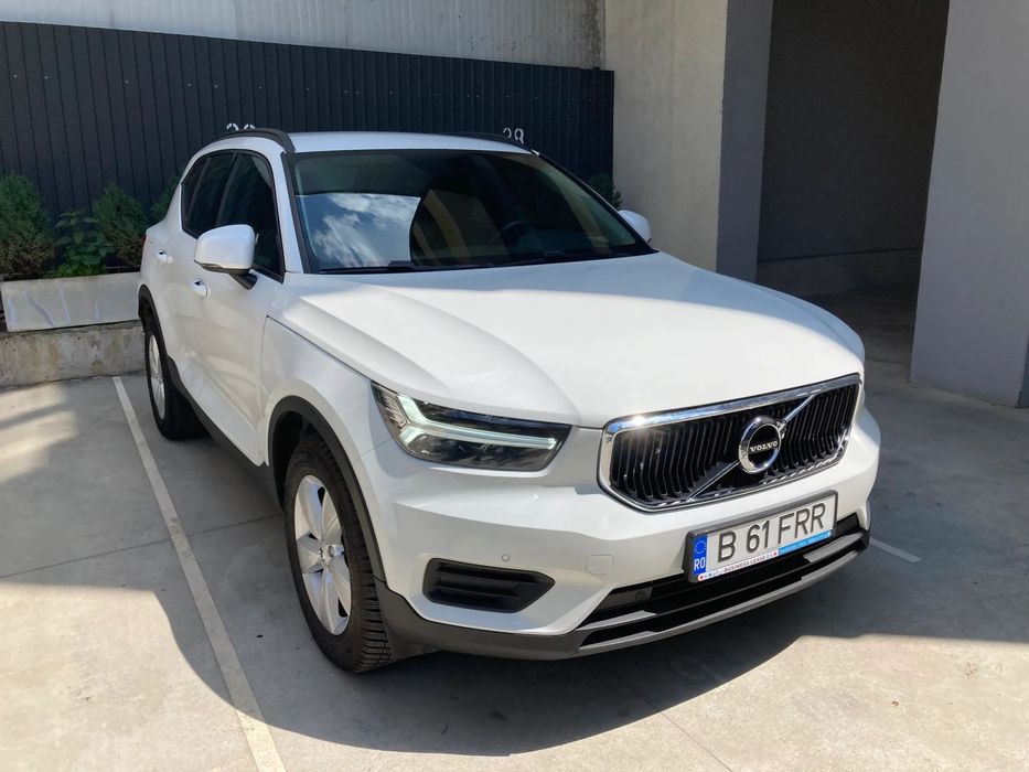 Volvo XC 40 T3 AT8, benzina 163 CP, Factura, TVA deductibila, finantare leasing