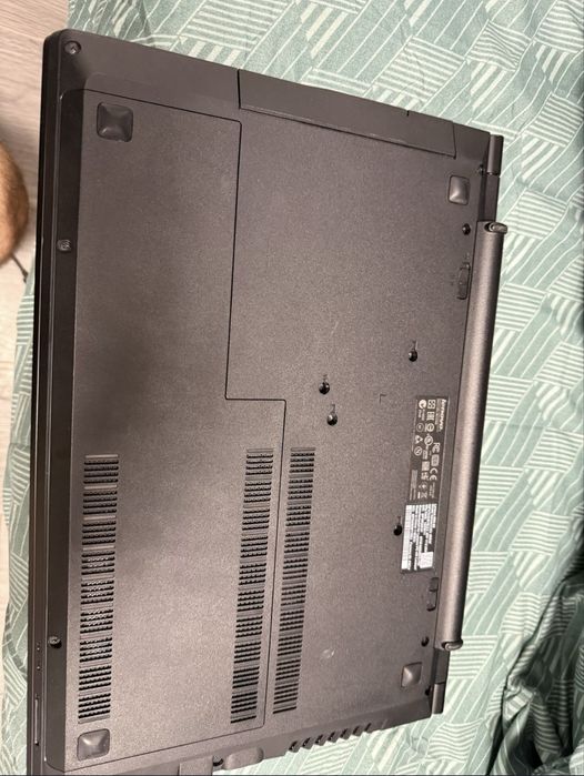 Lenovo B50 cu incarcator